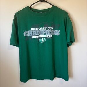 Waves Vintage Saskatchewan Roughriders Green Short Sleeve T-shirt Men’s Large
